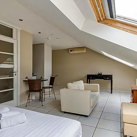 Sleep & Go Brussels South Hotel Waterloo