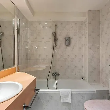 Hotel Sleep & Go Brussels South Waterloo